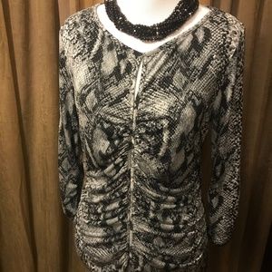 💥New York & Company Top💥